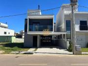 Casa / Sobrado em Condomínio para Venda em Curitiba/PR...