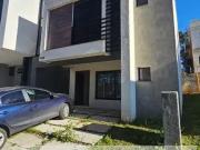 Casa / Sobrado em Condomínio para Venda em Curitiba/PR...