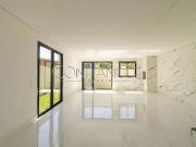 Casa / Sobrado em Condomínio para Venda em Curitiba/PR...
