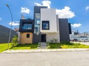 Casa / Sobrado em Condomínio para Venda em Curitiba/PR...