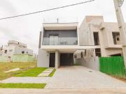 Casa / Sobrado em Condomínio para Venda em Curitiba/PR...