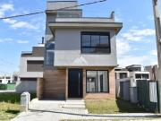 Casa / Sobrado em Condomínio para Venda em Curitiba/PR...