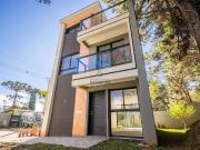 Casa / Sobrado em Condomínio para Venda em Curitiba/PR...