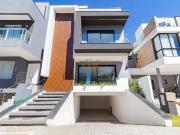 Casa / Sobrado em Condomínio para Venda em Curitiba/PR...