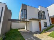 Casa / Sobrado em Condomínio para Venda em Curitiba/PR...