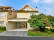 Casa / Sobrado em Condomínio para Venda em Curitiba/PR...