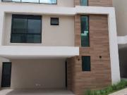 Casa / Sobrado em Condomínio para Venda em Curitiba/PR...