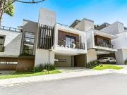Casa / Sobrado em Condomínio para Venda em Curitiba/PR...