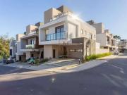 Casa / Sobrado em Condomínio para Venda em Curitiba/PR...