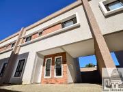 Casa / Sobrado em Condomínio para Venda em Curitiba/PR...