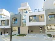 Casa / Sobrado em Condomínio para Venda em Curitiba/PR...