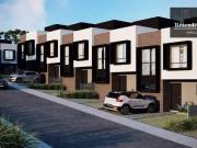 Casa / Sobrado em Condomínio para Venda em Curitiba/PR...