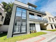Casa / Sobrado em Condomínio para Venda em Curitiba/PR...