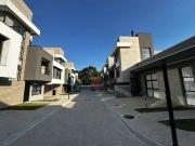 Casa / Sobrado em Condomínio para Venda em Curitiba/PR...