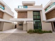 Casa / Sobrado em Condomínio para Venda em Curitiba/PR...