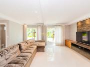 Casa / Sobrado em Condomínio para Venda em Curitiba/PR...