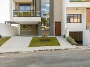 Casa / Sobrado em Condomínio para Venda em Curitiba/PR...