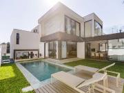 Casa / Sobrado em Condomínio para Venda em Curitiba/PR...