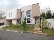 Casa / Sobrado em Condomínio para Venda em Curitiba/PR...