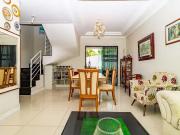 Casa / Sobrado em Condomínio para Venda em Curitiba/PR...