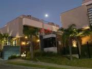 Casa / Sobrado em Condomínio para Venda em Curitiba/PR...