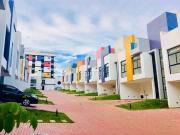 Casa / Sobrado em Condomínio para Venda em Curitiba/PR...