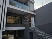 Casa / Sobrado em Condomínio para Venda em Curitiba/PR...