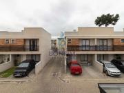 Casa / Sobrado em Condomínio para Venda em Curitiba/PR...