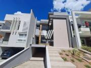 Casa / Sobrado em Condomínio para Venda em Curitiba/PR...