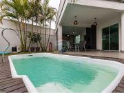 Casa / Sobrado em Condomínio para Venda em Curitiba/PR...