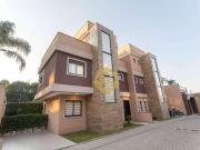Casa / Sobrado em Condomínio para Venda em Curitiba/PR...