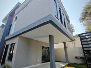 Casa / Sobrado em Condomínio para Venda em Curitiba/PR...