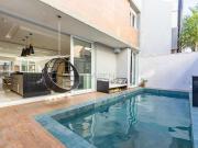 Casa / Sobrado em Condomínio para Venda em Curitiba/PR...