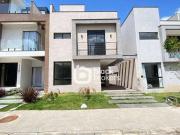 Casa / Sobrado em Condomínio para Venda em Curitiba/PR...