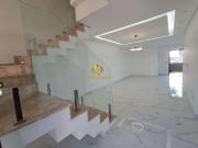 Casa / Sobrado em Condomínio para Venda em Curitiba/PR...