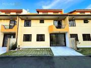 Casa / Sobrado em Condomínio para Venda em Curitiba/PR...