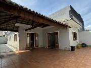 Casa / Sobrado em Condomínio para Venda em Duque de...