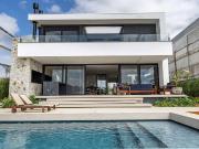 Casa / Sobrado em Condomínio para Venda em Eldorado do...