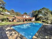 Casa / Sobrado em Condomínio para Venda em Embu das...