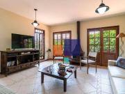 Casa / Sobrado em Condomínio para Venda em Embu das...