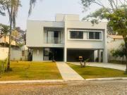 Casa / Sobrado em Condomínio para Venda em Esmeraldas/MG...