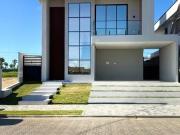 Casa / Sobrado em Condomínio para Venda em Eusébio/CE...