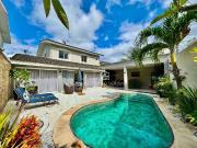 Casa / Sobrado em Condomínio para Venda em Eusébio/CE...