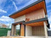 Casa / Sobrado em Condomínio para Venda em Eusébio/CE...