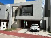 Casa / Sobrado em Condomínio para Venda em Feira de...