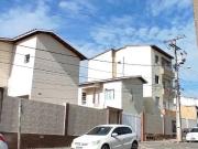 Casa / Sobrado em Condomínio para Venda em Feira de...