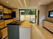 Casa / Sobrado em Condomínio para Venda em...