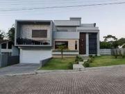 Casa / Sobrado em Condomínio para Venda em...