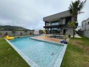 Casa / Sobrado em Condomínio para Venda em...