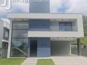 Casa / Sobrado em Condomínio para Venda em...